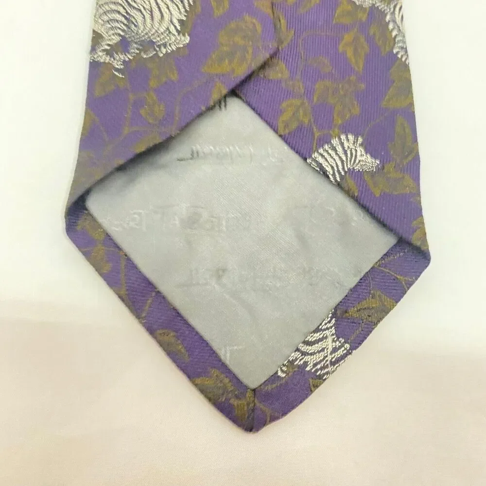 #5650 Robert Talbott Plum color Novelty Zebra Mens Necktie. Tie 57X3.75